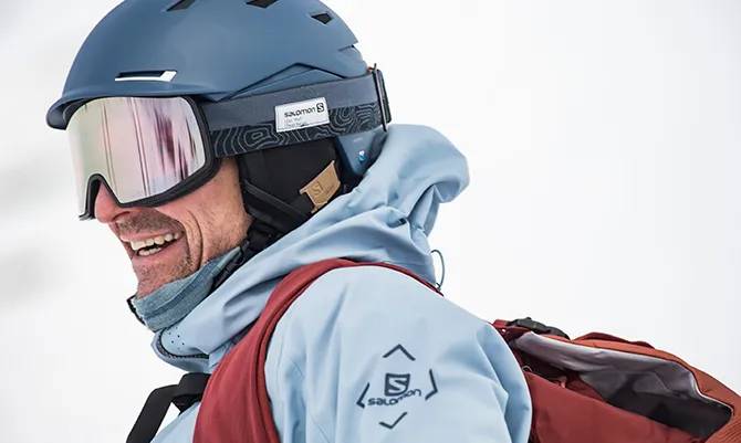 How to choose your snowboard helmet