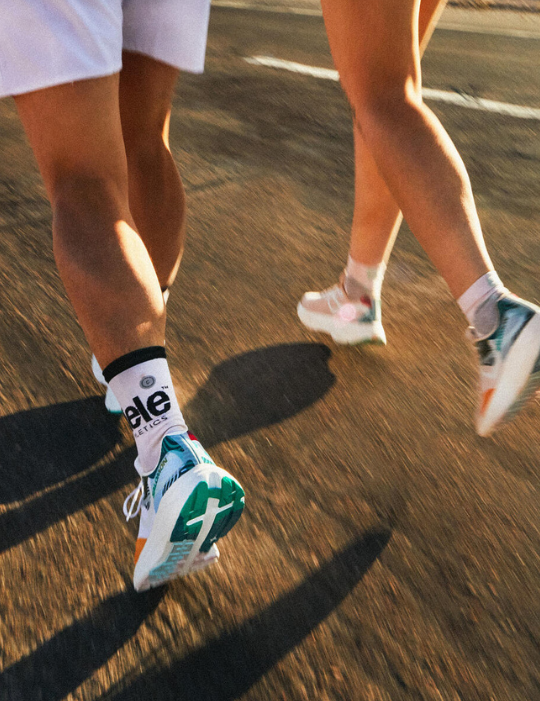 salomon road running shoes