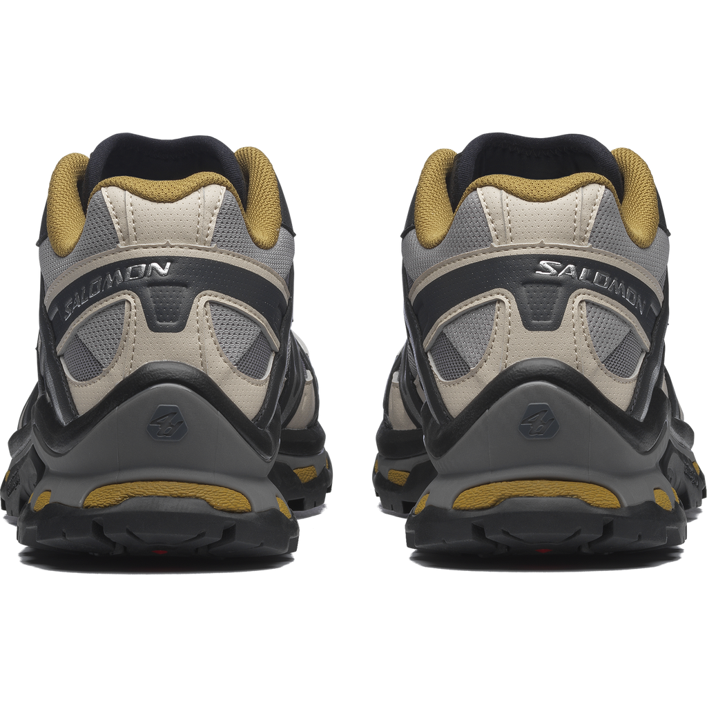 XT-QUEST